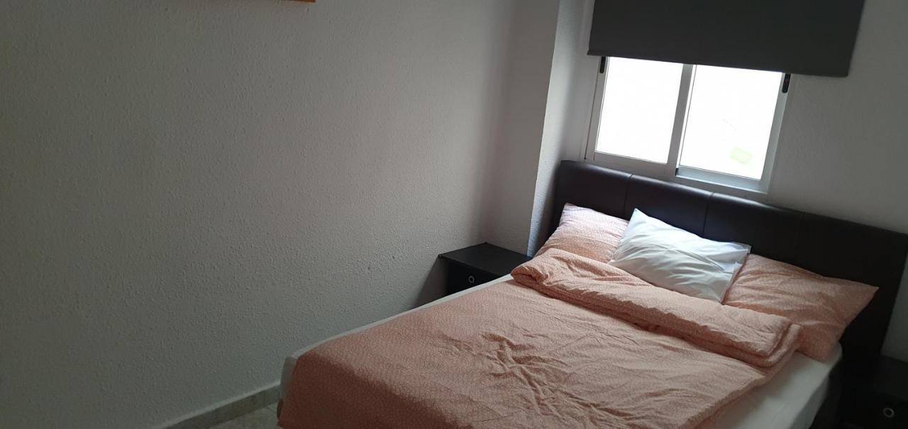 Apartamento Ciudad De Las Ciencias 3 Valencia Luaran gambar