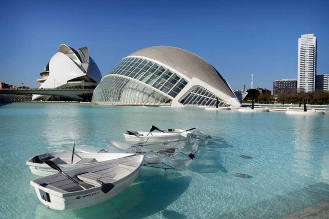 Apartamento Ciudad De Las Ciencias 3 Valencia Luaran gambar